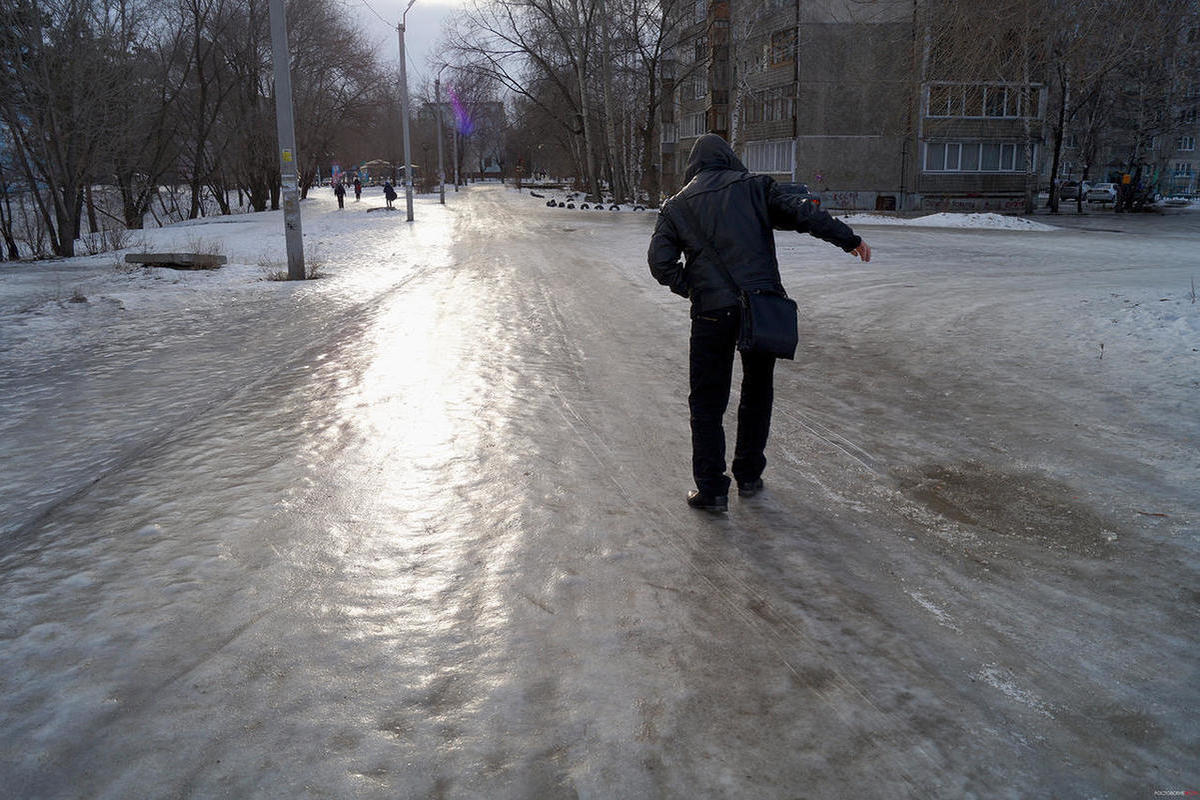 Как действовать во время гололеда (гололедицы.